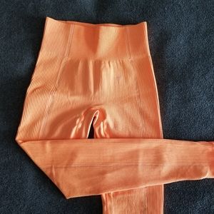 Gymshark Ultra Seamless Leggings in Orange